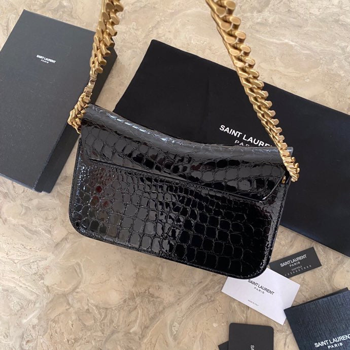 Amelia - YSL Bag - 3748