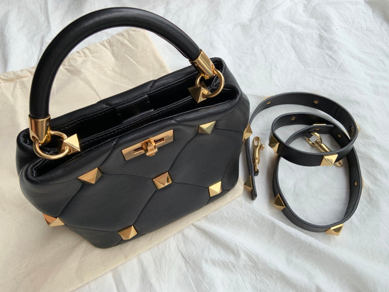 Amelia's Bag Gallery - VEL Bags - 691