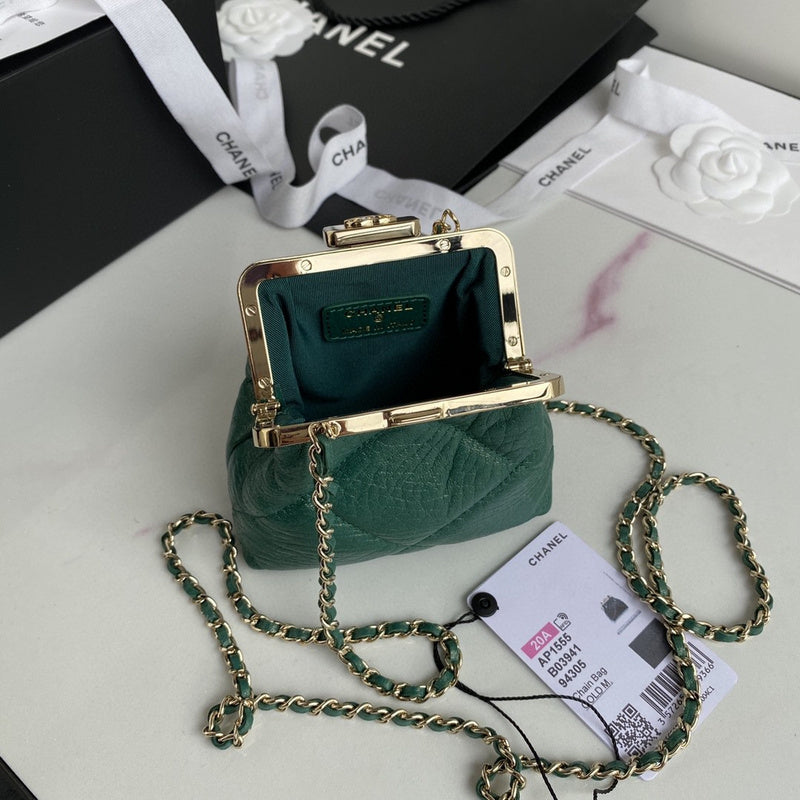 Wellow Bags - Chanel - Bags  - 497