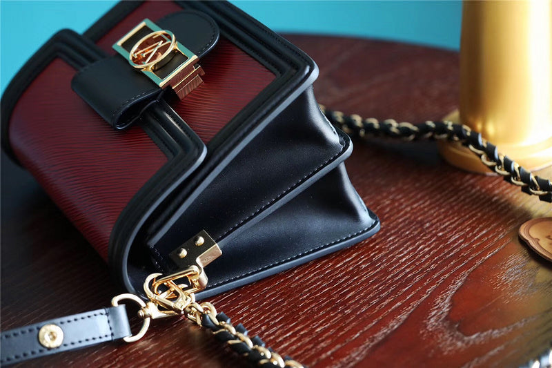 Fan Fashion Lu-Vi bags - 8118
