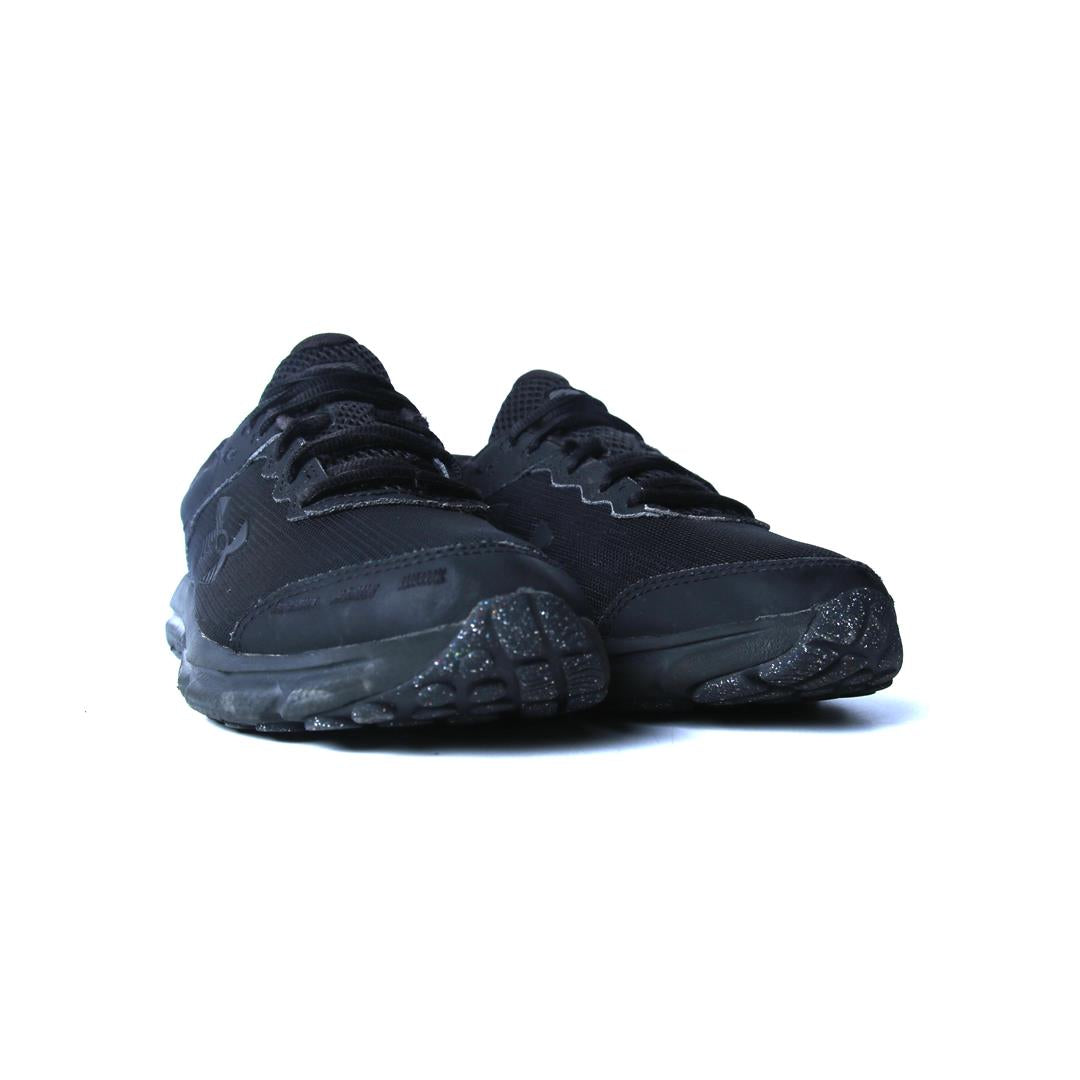 UNDER ARMOUR CHARGED ASSERT 10