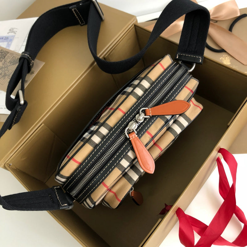 Burberry Bags - Bagsattire   420