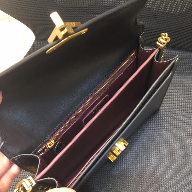 Amelia - YSL Bag - 2874