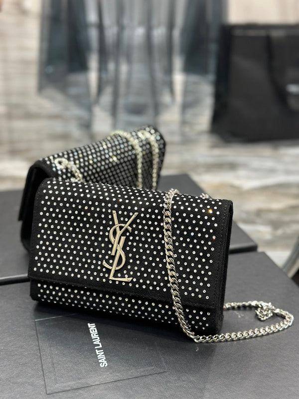 Amelia - YSL Bag - 3899