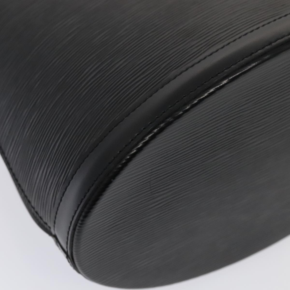 LOUIS VUITTON Epi Cluny Shoulder Bag Black M52252 LV Auth ep5548