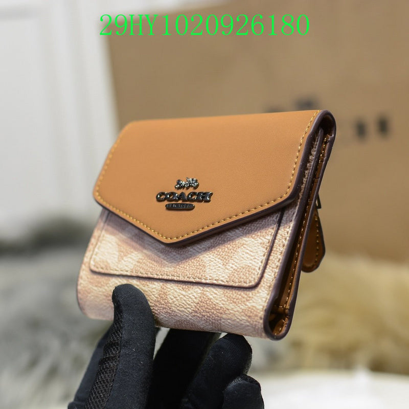 Amelia - CAH Wallet - 119