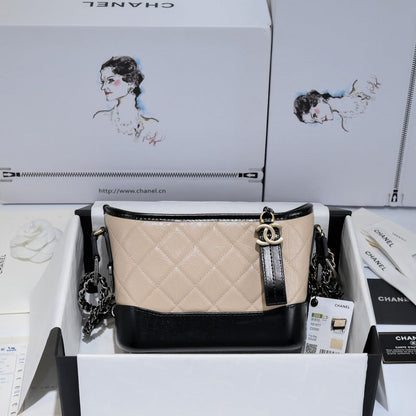 Wellow Bags - Chanel - Bags  - 918