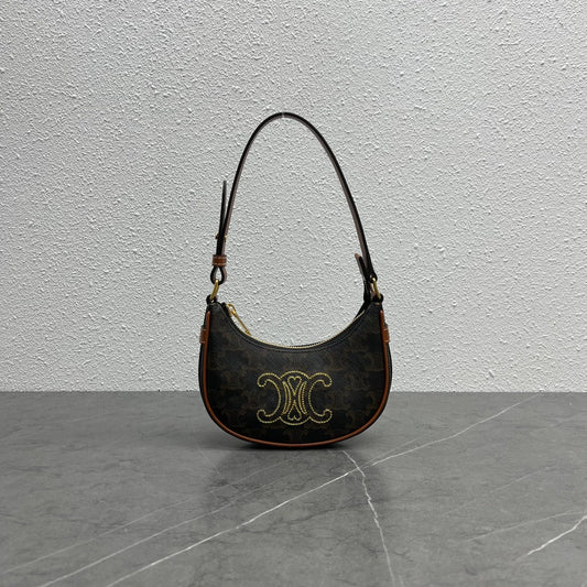CE Triope Heart Embroidered Mini AB-Berry - BB a – Triope Canvas Brown For Women 6.4in/16Amelia10I602EB1.04LU