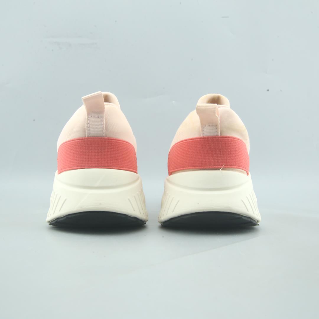 AVIA MEMORY FOAM