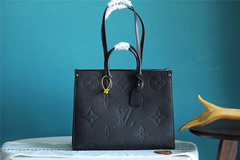 Fan Fashion Lu-Vi bags - 8659