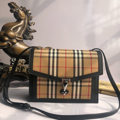 Burberry Bags - Bagsattire   668