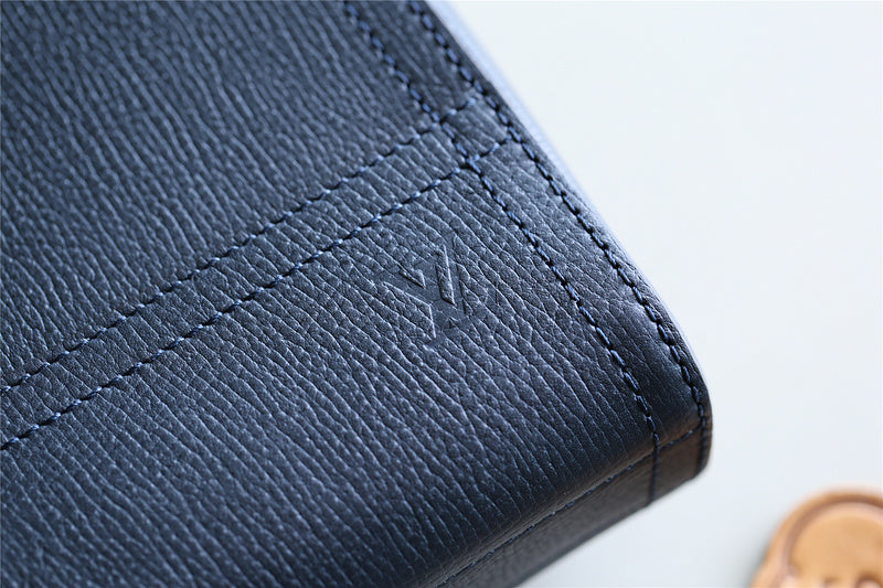 Fan Fashion Lu-Vi bags - 9870