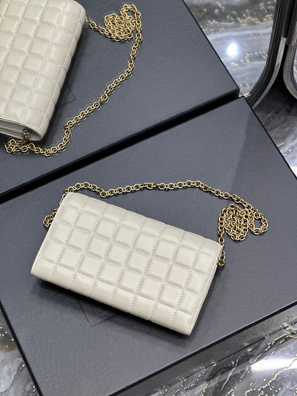 Amelia - YSL Bag - 4001