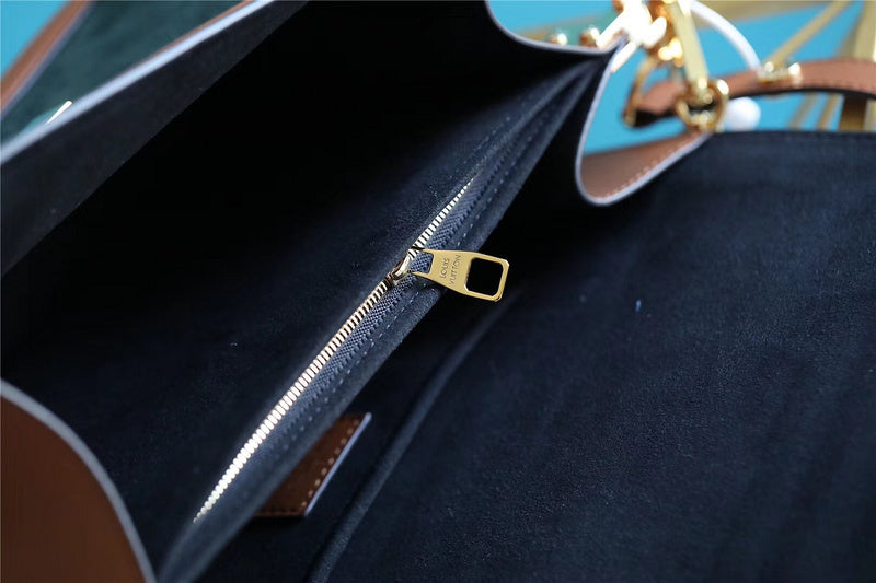 Fan Fashion Lu-Vi bags - 8120