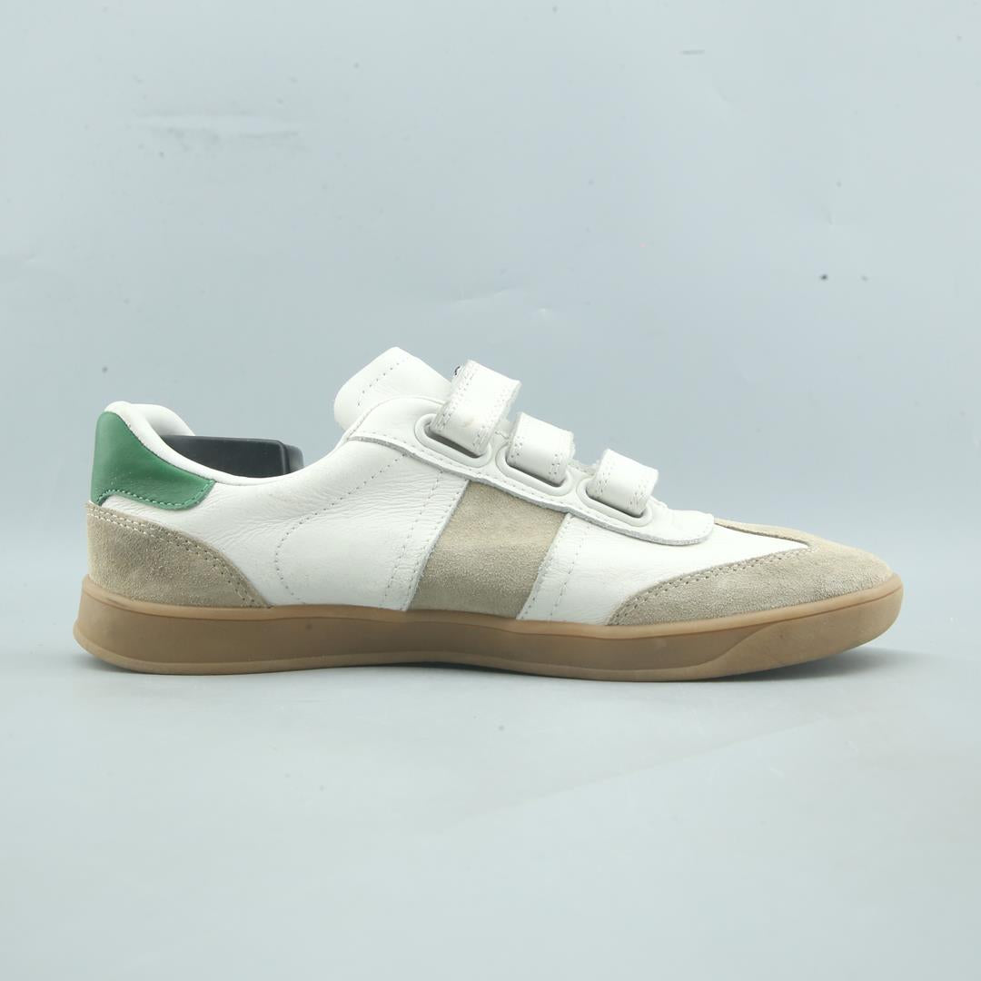ZARA. .