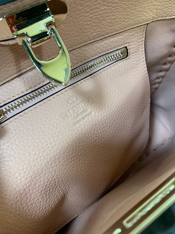 Amelia's Bag Gallery - VEL Bags - 1409