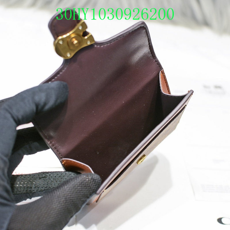Amelia - CAH Wallet - 116
