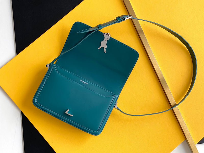 Amelia - YSL Bag - 4110