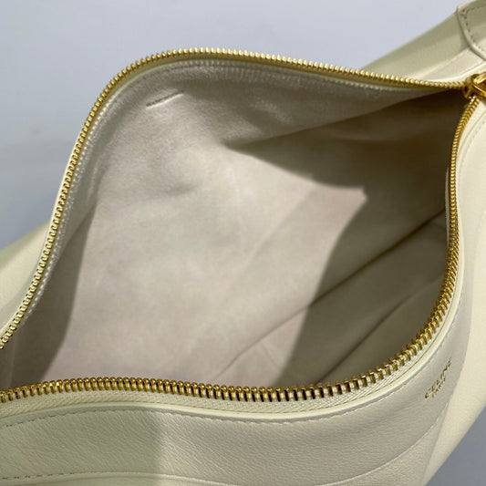 CE Medium Romy In Supple White For Women 13in/34Amelia197443DPJ.01RC