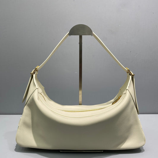 CE Medium Romy In Supple White For Women 13in/34Amelia197443DPJ.01RC