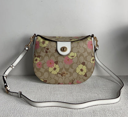 Amelia-i CAH Bags - 284