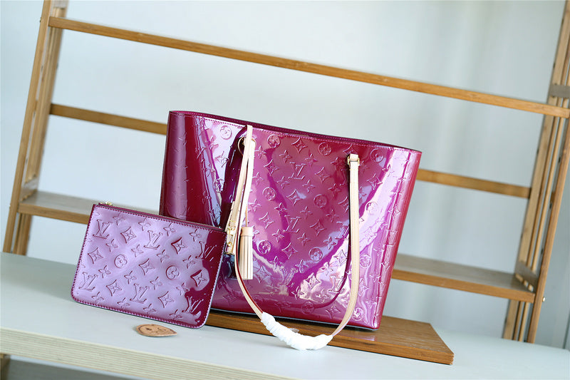 Fan Fashion Lu-Vi bags - 8104