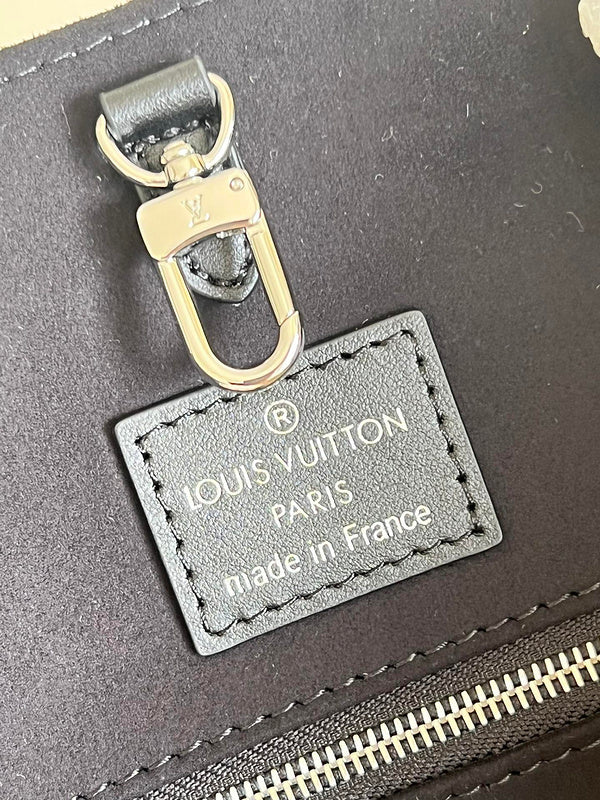 Fan Fashion Lu-Vi bags - 17158