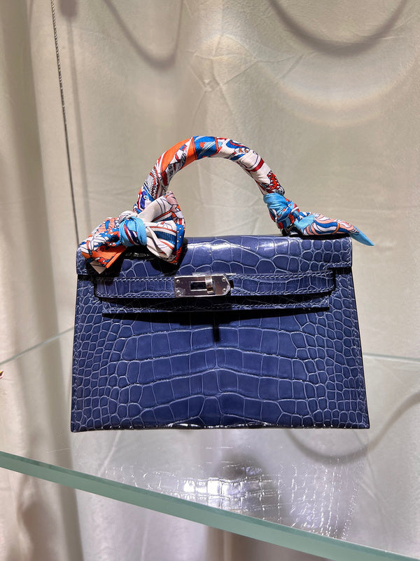 Amelia - HMS Bags - 1622