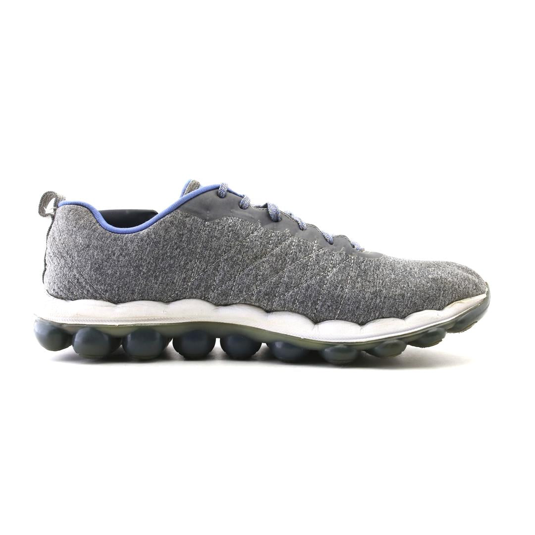 SKECHERS LIGHT WEIGHT