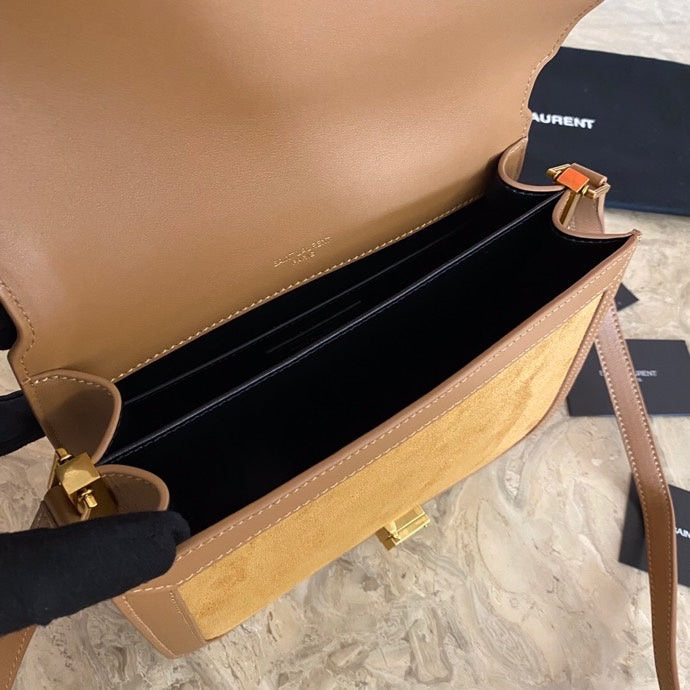 Amelia - YSL Bag - 3756