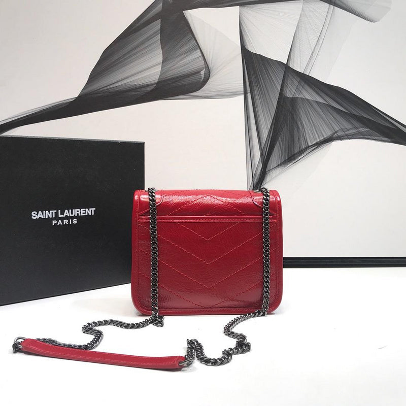 Amelia - YSL Bag - 2890