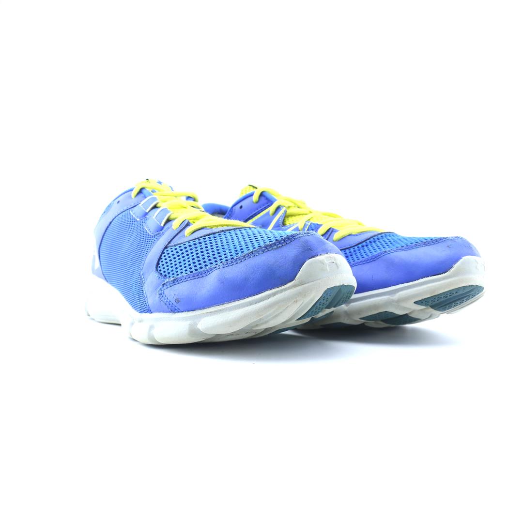 UNDER ARMOUR  THRILL 2