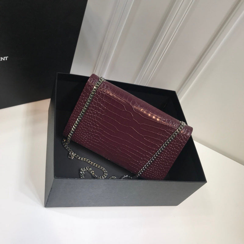 Amelia - YSL Bag - 2210