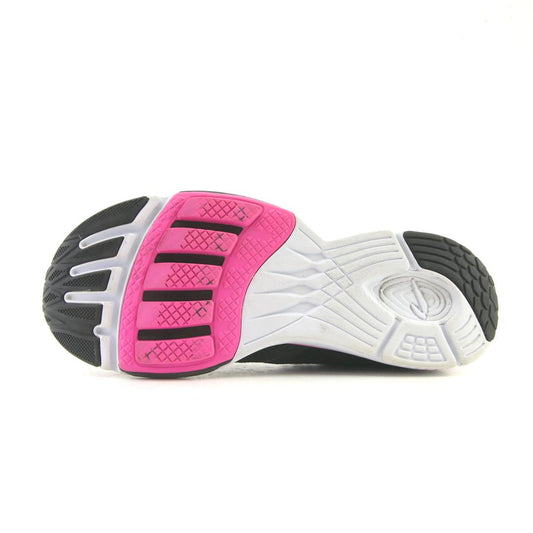 NEWTON  DISTANCE 8