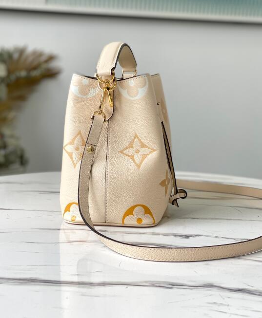 AmeliaLuxury - LOV Bags - 2470