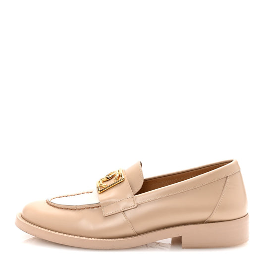Amelia Shiny Calfskin CC Loafers 38 Beige White