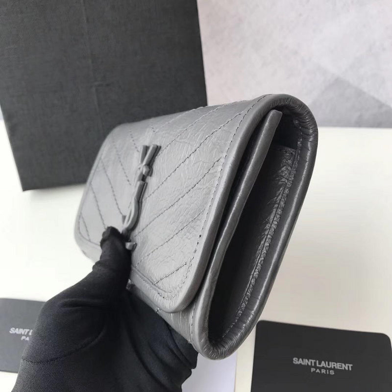 Amelia - YSL Bag - 2427