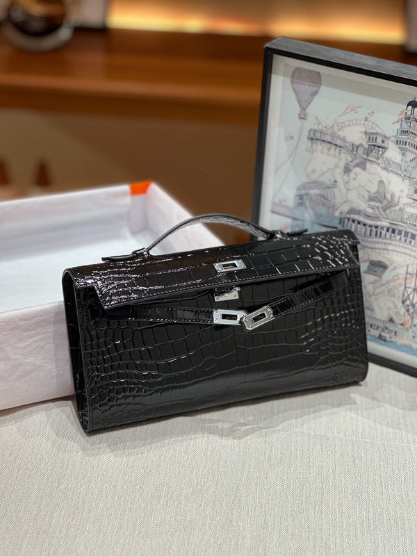 Amelia- HMS Bags - 120