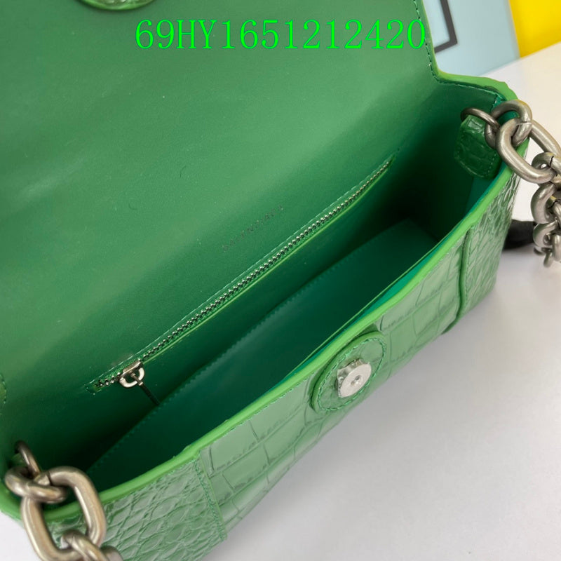 Amelia - BGA Bags - 1957