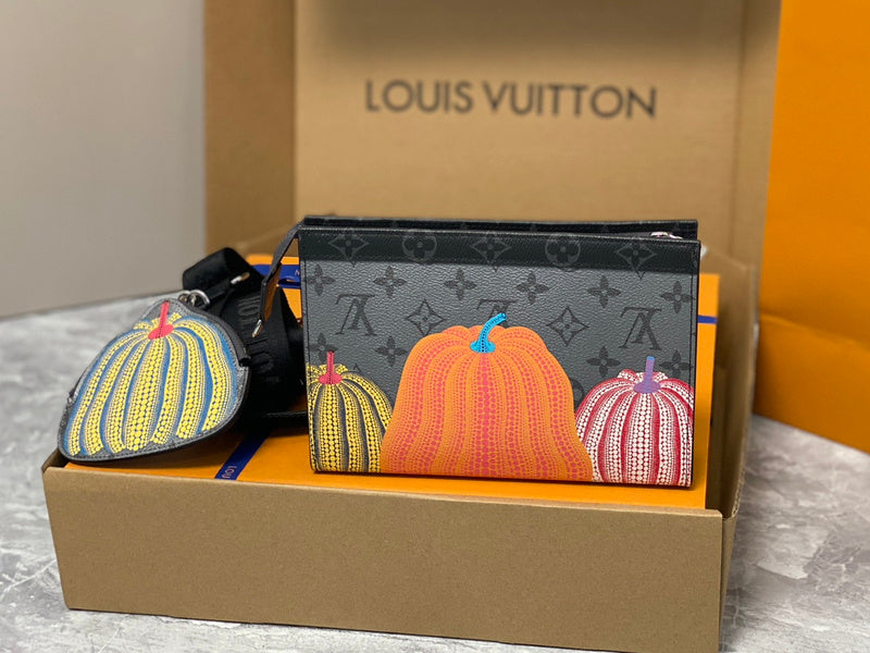 Amelia's Bag Gallery - LOV Bags - 1110