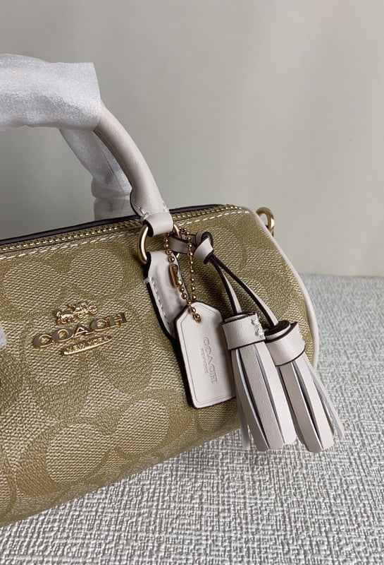 Amelia-i CAH Bags - 200