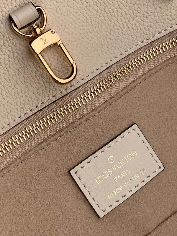 Fan Fashion Lu-Vi bags - 17776