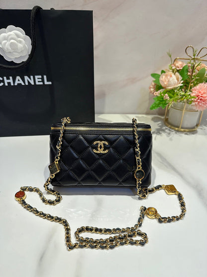 Wellow Bags - Chanel - Bags  - 182