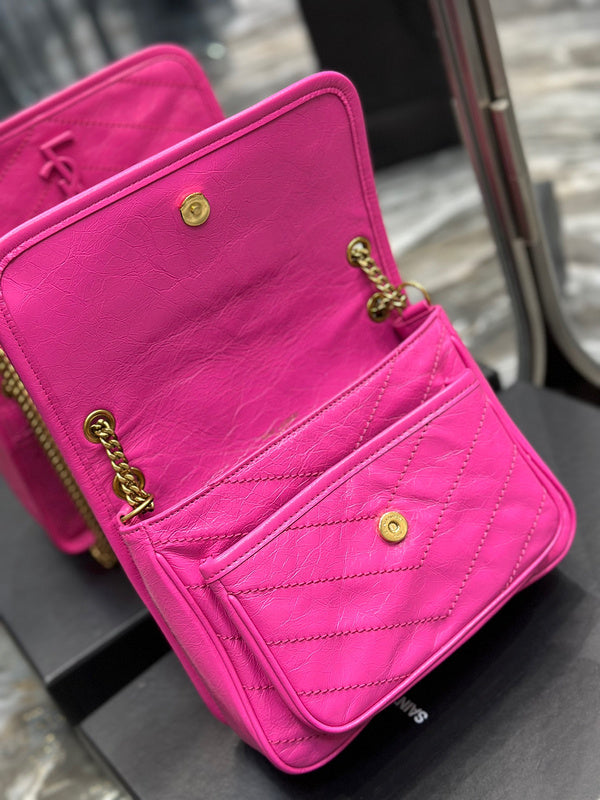 Amelia - YSL Bag - 1964