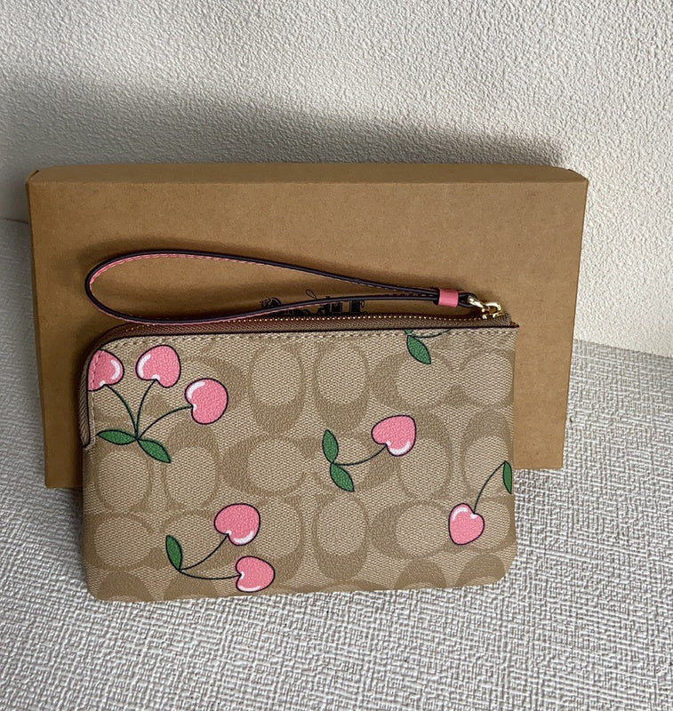 Amelia-i CAH Bags - 043