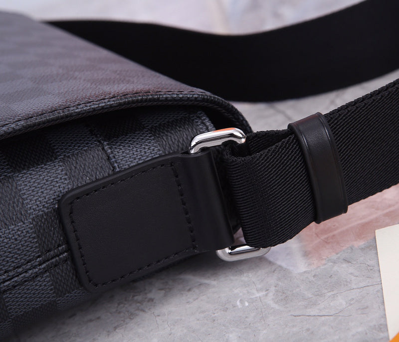 Fan Fashion Lu-Vi bags - 17117