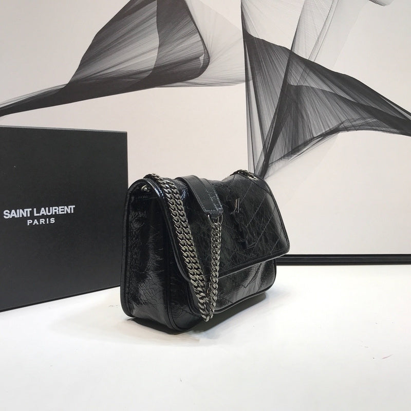 Amelia - YSL Bag - 2228