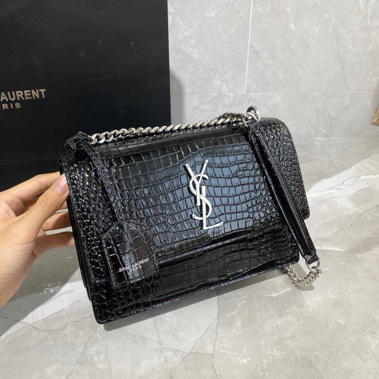 Amelia - YSL Bag - 4024