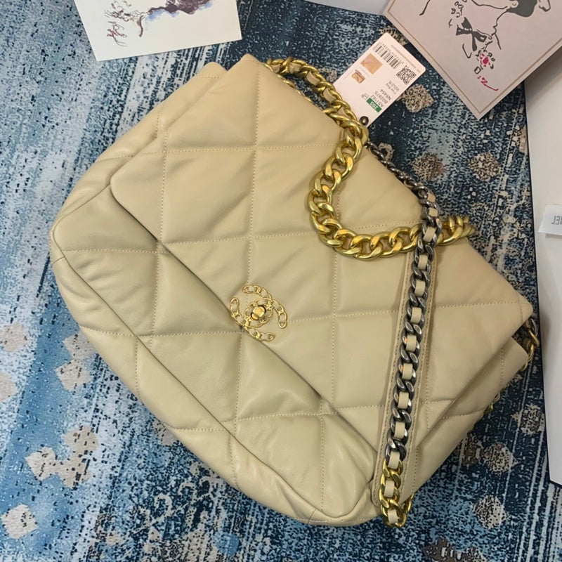 Wellow Bags - Chanel - Bags  - 808
