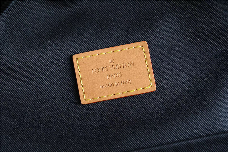 Fan Fashion Lu-Vi bags - 9780